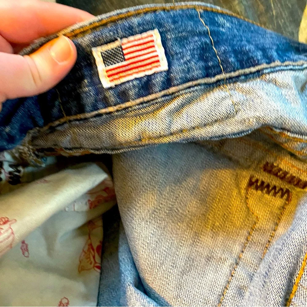 True Religion | Size 33 Jeans - Picture 9 of 10